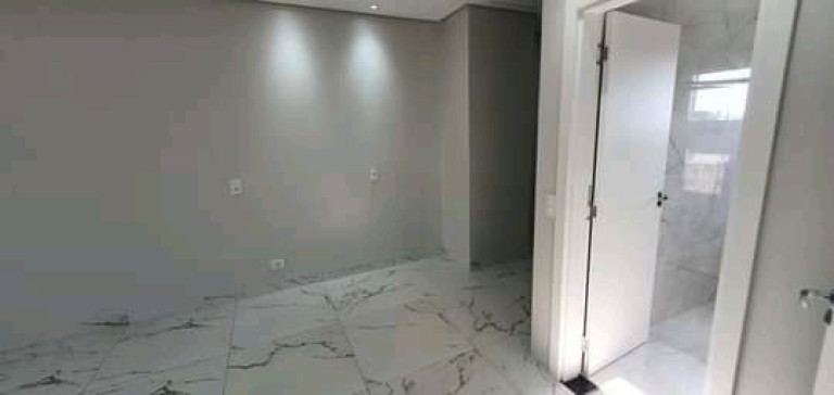 Imagem Imóvel com 3 Quartos à Venda, 234 m² em Jardim Elisa Imagem Imóvel com 3 Quartos à Venda, 234 m² em Jardim Elisa