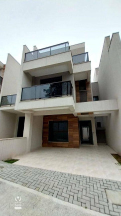 Imagem Sobrado com 3 Quartos à Venda, 166 m² em Bom Retiro - Curitiba