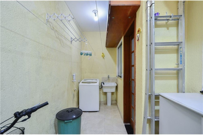 Imagem Casa com 3 Quartos à Venda, em Penha - São Paulo Imagem Casa com 3 Quartos à Venda, em Penha - São Paulo