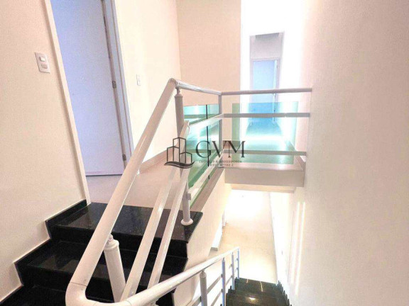 Imagem Casa com 3 Quartos à Venda, 130 m² em Flórida - Praia Grande Imagem Casa com 3 Quartos à Venda, 130 m² em Flórida - Praia Grande