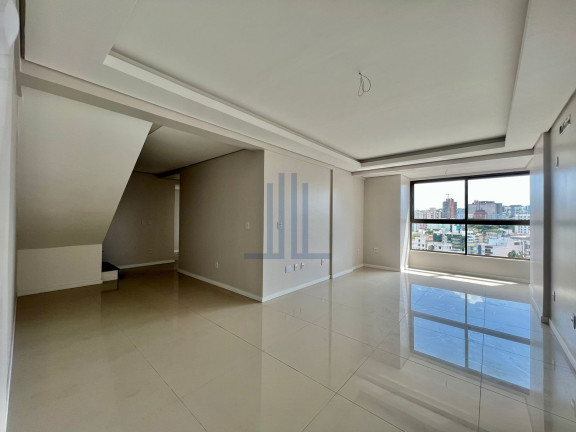 Imagem Cobertura com 4 Quartos à Venda, 234 m² em Nossa Senhora Medianeira - Santa Maria Imagem Cobertura com 4 Quartos à Venda, 234 m² em Nossa Senhora Medianeira - Santa Maria