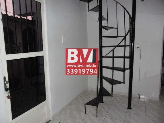 Imagem Casa com 2 Quartos à Venda, 51 m² em Vila Kosmos - Rio De Janeiro