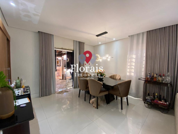 Imagem Casa com 5 Quartos à Venda, 269 m² em Boa Esperança - Cuiabá Imagem Casa com 5 Quartos à Venda, 269 m² em Boa Esperança - Cuiabá