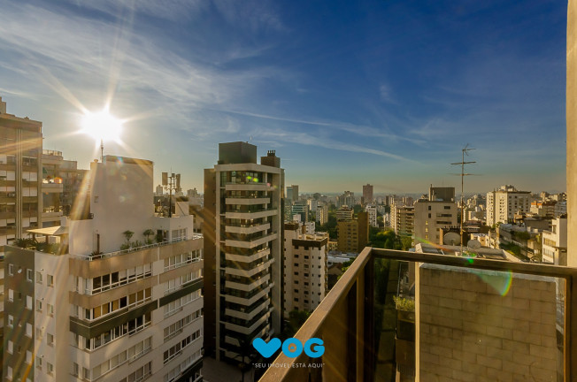 Imagem Imóvel com 3 Quartos à Venda, 297 m² em Rio Branco - Porto Alegre