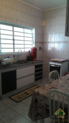 Imagem Sobrado com 4 Quartos à Venda, 192 m² em Parque Santa Clara - Guaratinguetá