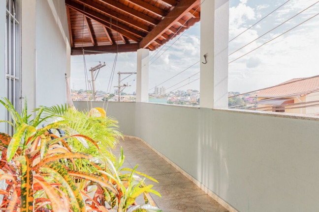 Imagem Casa com 4 Quartos à Venda, em Vila Pereira Barreto - São Paulo Imagem Casa com 4 Quartos à Venda, em Vila Pereira Barreto - São Paulo