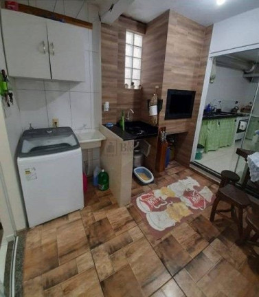Imagem Sobrado com 3 Quartos à Venda, 90 m² em Santa Regina - Camboriú