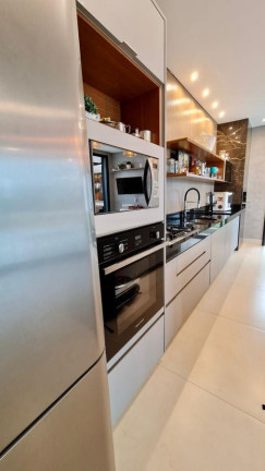 Imagem Casa com 3 Quartos à Venda, 3.100 m² em Chácara Em Condomínio - Hidrolândia