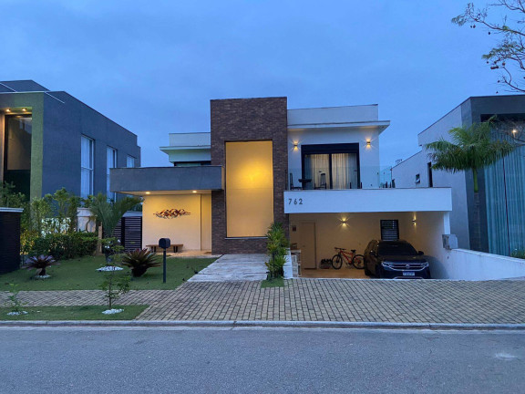 Casa de Condomínio com 3 Quartos à Venda, 320 m² em Alphaville - Santana De Parnaíba