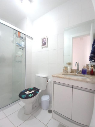 Imagem Imóvel com 2 Quartos à Venda, 63 m² Imagem Imóvel com 2 Quartos à Venda, 63 m²