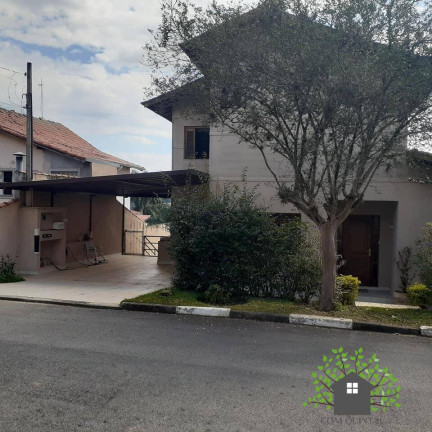 Casa com 3 Quartos à Venda, 232 m² em Jardim Ipês - Cotia