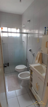Imagem Casa com 4 Quartos à Venda, 250 m² em Lagoa Nova - Natal