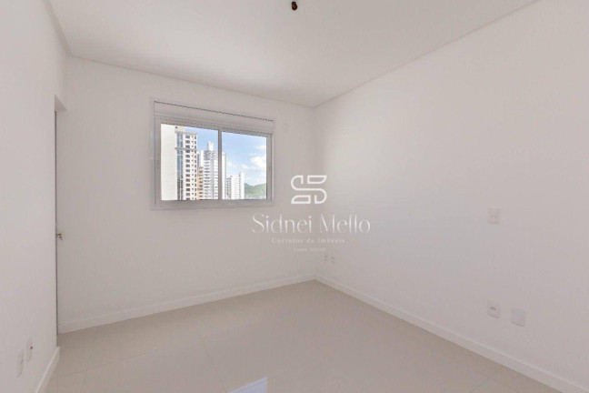 Imagem Apartamento com 4 Quartos à Venda, 150 m² em 2 Quadra Centro - Balneário Camboriú