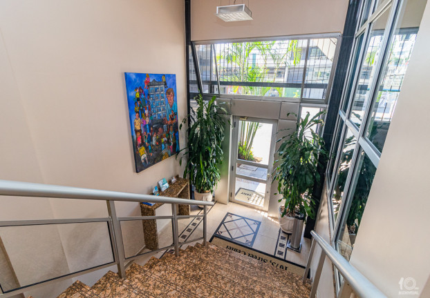 Imagem Sala Comercial à Venda, 30 m² em Menino Deus - Porto Alegre