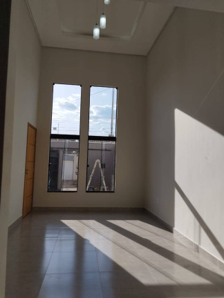 Imagem Casa com 3 Quartos à Venda, 103 m² em Residencial Buritis - Anápolis Imagem Casa com 3 Quartos à Venda, 103 m² em Residencial Buritis - Anápolis