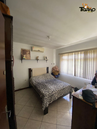Imagem Casa com 3 Quartos à Venda, 266 m² em Centro - Navegantes Imagem Casa com 3 Quartos à Venda, 266 m² em Centro - Navegantes
