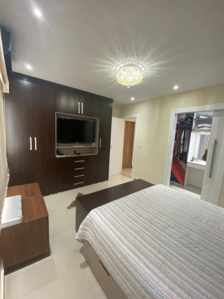 Imagem Casa com 5 Quartos à Venda, 350 m² em Parque Hotel - Araruama