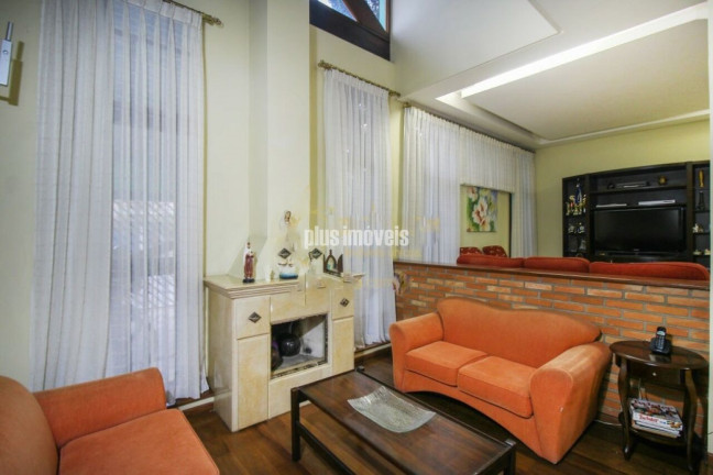 Imagem Casa com 5 Quartos à Venda, 331 m² em Brooklin Paulista - São Paulo Imagem Casa com 5 Quartos à Venda, 331 m² em Brooklin Paulista - São Paulo