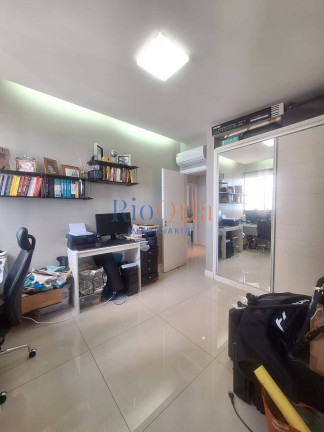 Imagem Apartamento com 4 Quartos à Venda, 180 m² em Barra Da Tijuca - Rio De Janeiro