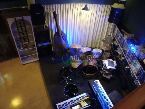 Imagem Casa com 3 Quartos à Venda, 450 m² em Pendotiba - Niterói Imagem Casa com 3 Quartos à Venda, 450 m² em Pendotiba - Niterói