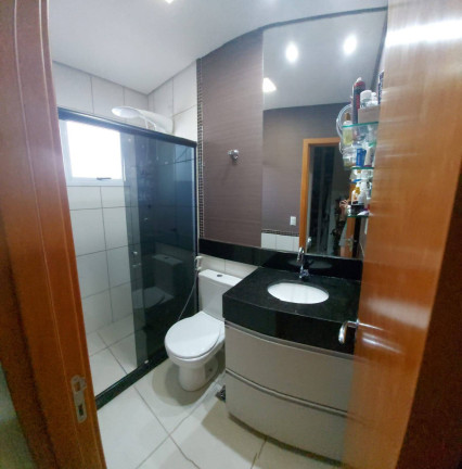 Imagem Sobrado com 3 Quartos à Venda, 205 m² em Santa Cruz - Cuiabá Imagem Sobrado com 3 Quartos à Venda, 205 m² em Santa Cruz - Cuiabá