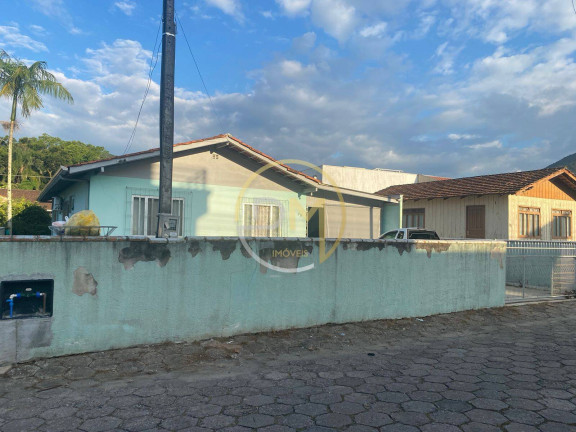 Imagem Casa com 3 Quartos à Venda, 450 m² em Vila Nova - Porto Belo Imagem Casa com 3 Quartos à Venda, 450 m² em Vila Nova - Porto Belo