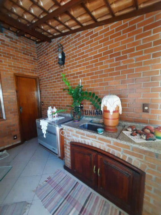 Imagem Casa com 5 Quartos à Venda, 330 m² em Itaipu - Niterói Imagem Casa com 5 Quartos à Venda, 330 m² em Itaipu - Niterói
