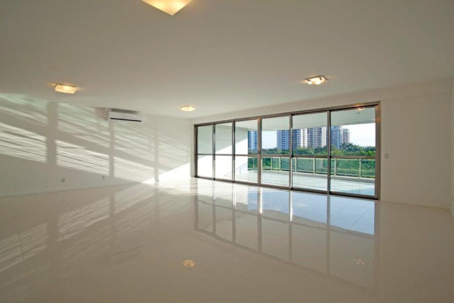 Imagem Apartamento com 4 Quartos à Venda, 376 m² em Barra Da Tijuca - Rio De Janeiro