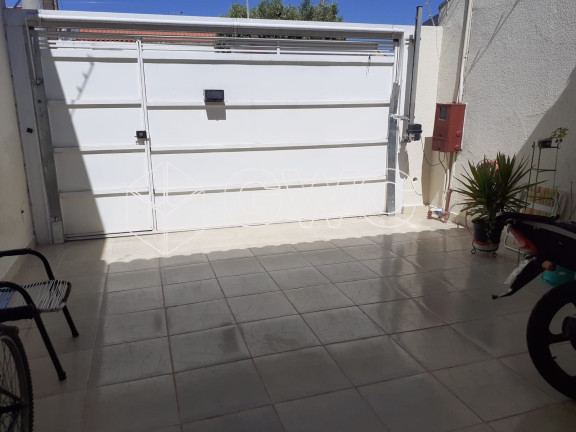 Imagem Imóvel com 3 Quartos à Venda, 80 m² em Palmital - Marília Imagem Imóvel com 3 Quartos à Venda, 80 m² em Palmital - Marília