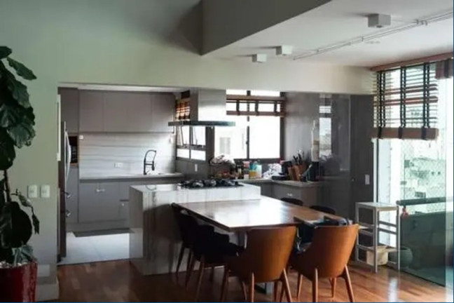 Imagem Apartamento com 3 Quartos à Venda, 220 m² em Pinheiros - São Paulo Imagem Apartamento com 3 Quartos à Venda, 220 m² em Pinheiros - São Paulo