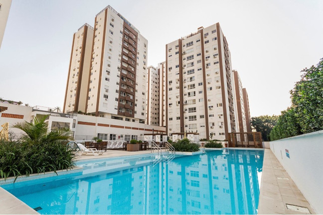 Imagem Imóvel com 1 Quarto à Venda, 45 m² em Boa Vista - Porto Alegre Imagem Imóvel com 1 Quarto à Venda, 45 m² em Boa Vista - Porto Alegre
