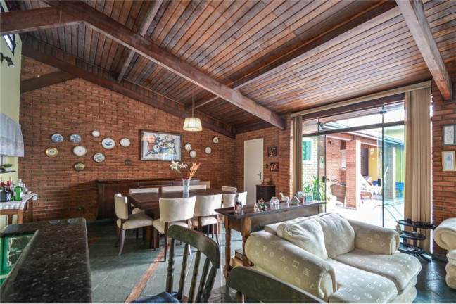 Imagem Casa com 4 Quartos à Venda, em Campo Belo - São Paulo Imagem Casa com 4 Quartos à Venda, em Campo Belo - São Paulo