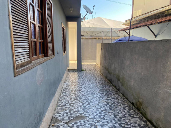 Imagem Casa com 1 Quarto para Alugar, 55 m² em Centro - Araruama