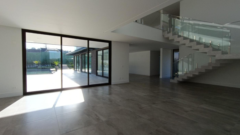 Imagem Casa com 4 Quartos à Venda, 544 m²em Campo Comprido - Curitiba