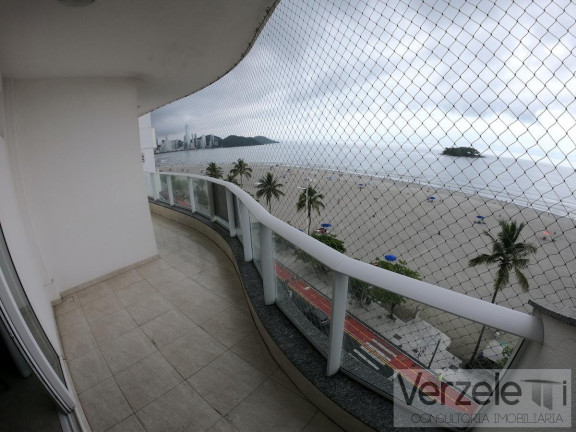 Imagem Apartamento com 3 Quartos para Temporada, 142 m² em Centro - Balneário Camboriú