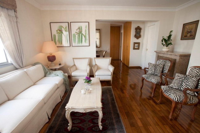 Imagem Apartamento com 2 Quartos à Venda, 97 m² em Vila Olímpia - São Paulo