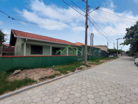 Imagem Casa com 3 Quartos à Venda, 189 m² em Centro - Balneário Barra Do Sul