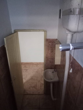 Imagem Casa com 1 Quarto para Alugar,  em Campanario - Diadema
