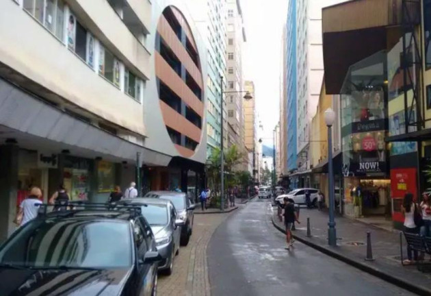 Imagem Apartamento com 2 Quartos à Venda, em Centro - Petrópolis Imagem Apartamento com 2 Quartos à Venda, em Centro - Petrópolis