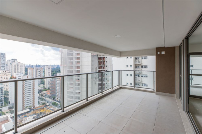Imagem Imóvel com 3 Quartos à Venda,  em Indianópolis - São Paulo