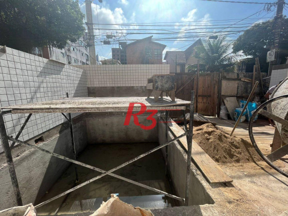 Imagem Casa com 2 Quartos à Venda, 180 m² em Embaré - Santos Imagem Casa com 2 Quartos à Venda, 180 m² em Embaré - Santos