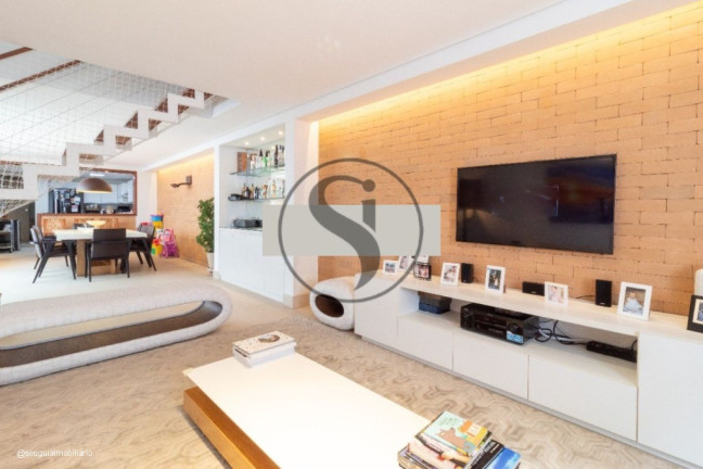 Imagem Casa com 3 Quartos à Venda, 196 m² em Pinheiros - São Paulo Imagem Casa com 3 Quartos à Venda, 196 m² em Pinheiros - São Paulo