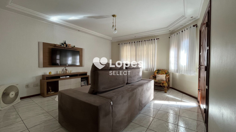 Imagem Casa com 3 Quartos à Venda, 190 m² em Santo Antônio - Louveira Imagem Casa com 3 Quartos à Venda, 190 m² em Santo Antônio - Louveira