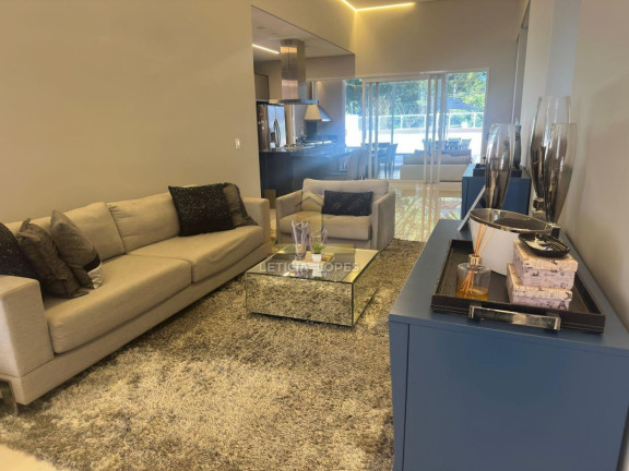 Imagem Casa com 3 Quartos à Venda, 280 m² em Medeiros - Jundiaí Imagem Casa com 3 Quartos à Venda, 280 m² em Medeiros - Jundiaí