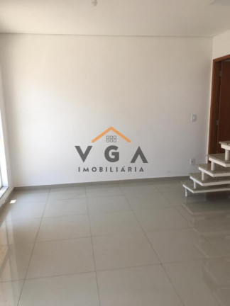 Imagem Casa com 2 Quartos à Venda, 72 m² em Vila Guilhermina - São Paulo