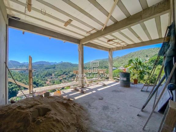 Imagem Casa com 3 Quartos à Venda, 130 m² em Albuquerque - Teresópolis Imagem Casa com 3 Quartos à Venda, 130 m² em Albuquerque - Teresópolis