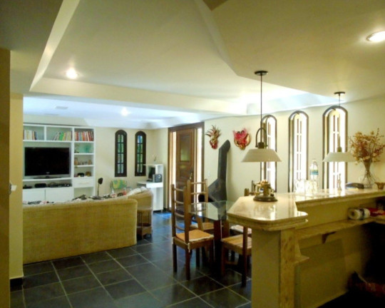 Imagem Casa com 4 Quartos à Venda, 282 m² em Carlos Guinle - Teresópolis Imagem Casa com 4 Quartos à Venda, 282 m² em Carlos Guinle - Teresópolis