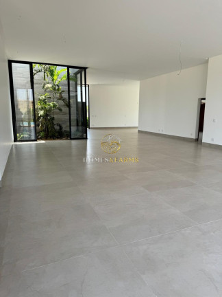 Imagem Casa com 4 Quartos à Venda, 480 m² em Loteamento Portal Do Sol I - Goiânia