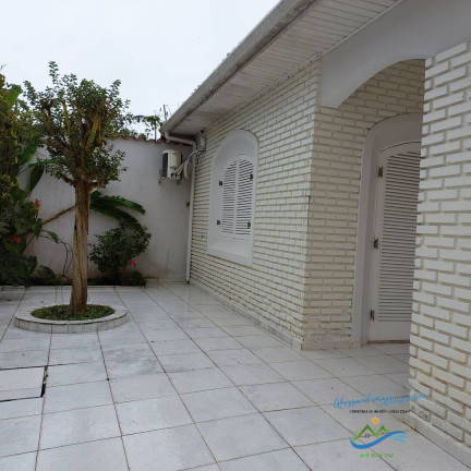 Imagem Casa com 4 Quartos à Venda, 150 m² em Jd Suarão - Itanhaém Imagem Casa com 4 Quartos à Venda, 150 m² em Jd Suarão - Itanhaém