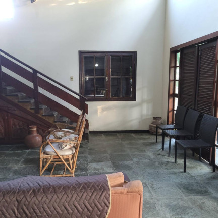 Imagem Casa de Condomínio com 5 Quartos à Venda, 175 m²